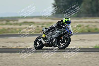 media/Apr-18-2025-TrackDaz (Fri) [[45f5874c44]]/C Group/Session 1 (Turn 7)/